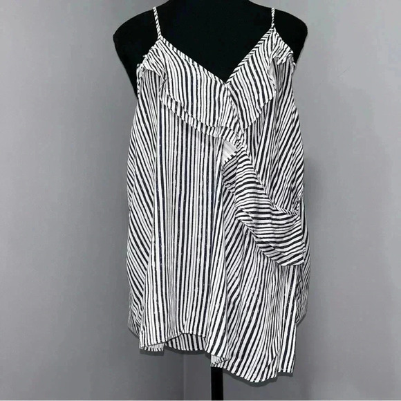 Entro  Tank - Picture 1 of 6